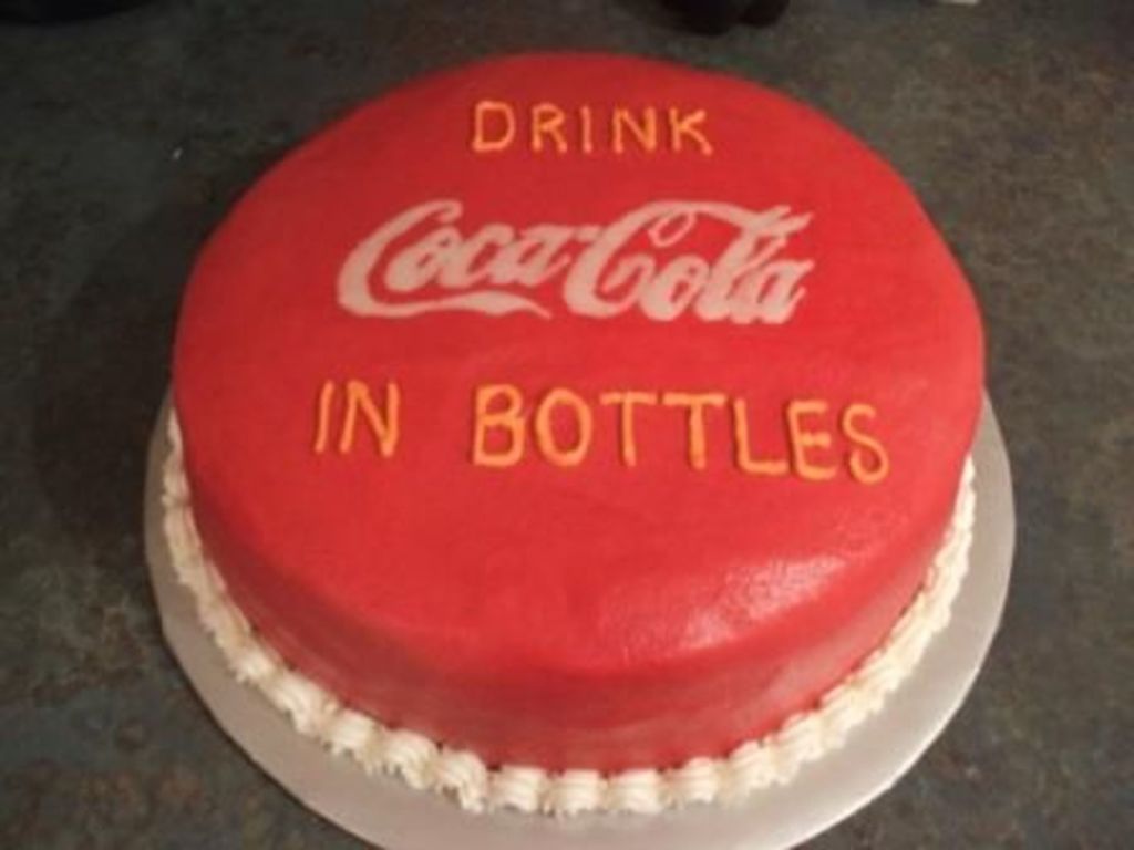 Coca Cola Cake Cakecentral Com