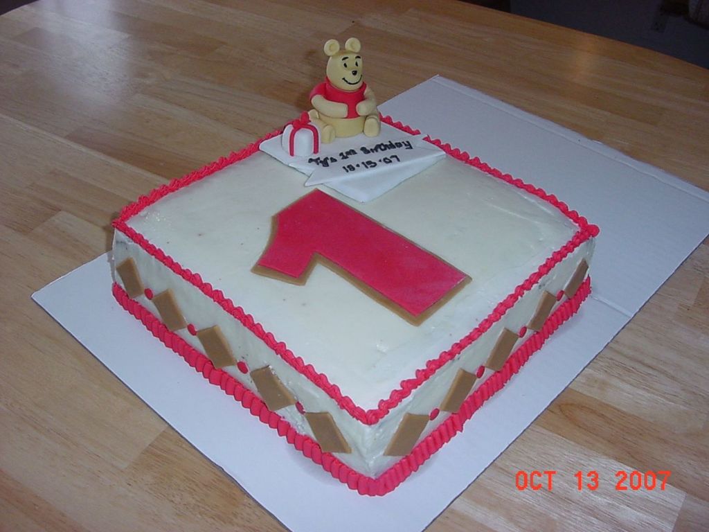 Pooh Bear 1st Birthday Cake Cakecentral Com