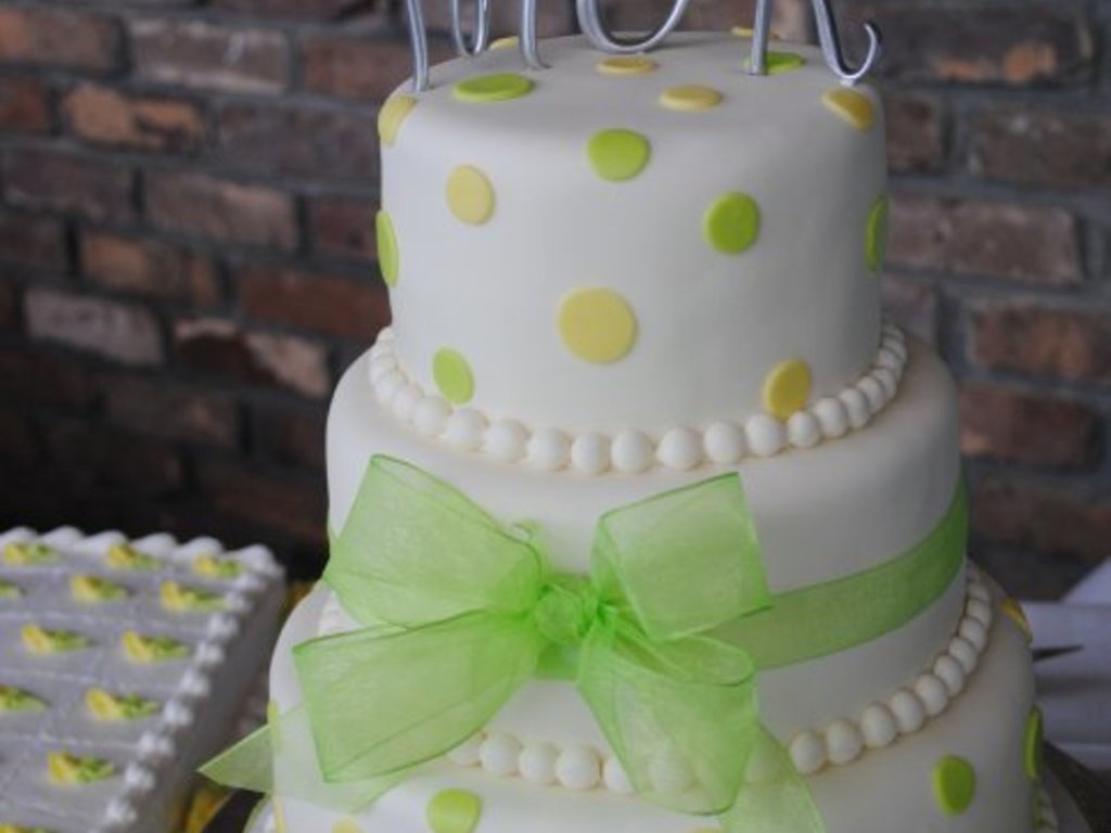 Lime Yellow Wedding Cake Cakecentral Com