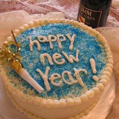Carrot Cake Decorating Photos