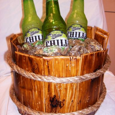 beer bottle cake decorating