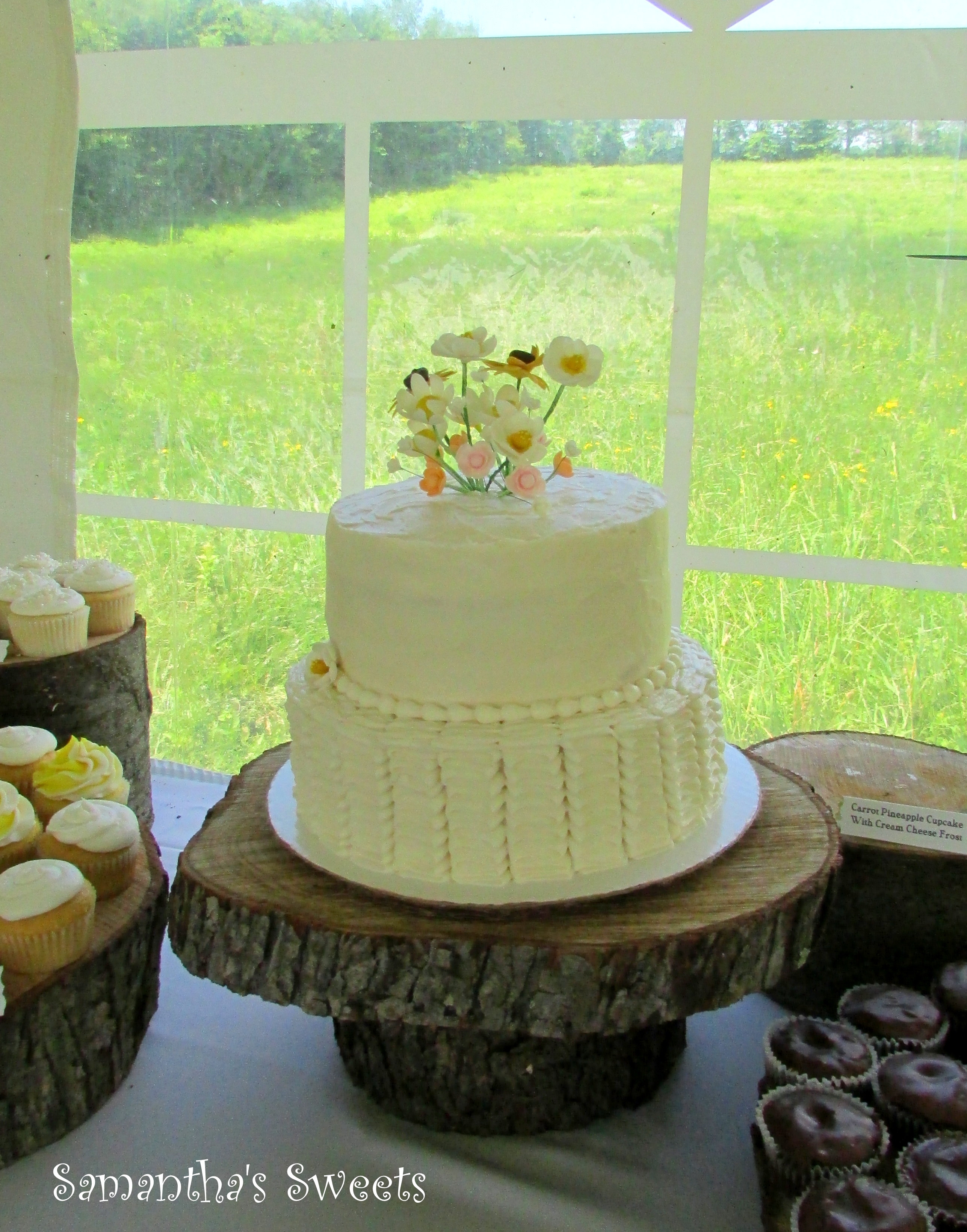 Rustic Wedding Cake With Wildflowers Ruffles Cakecentral Rustic Wedding Cake With Wildflowers Ruffles Cakecentral