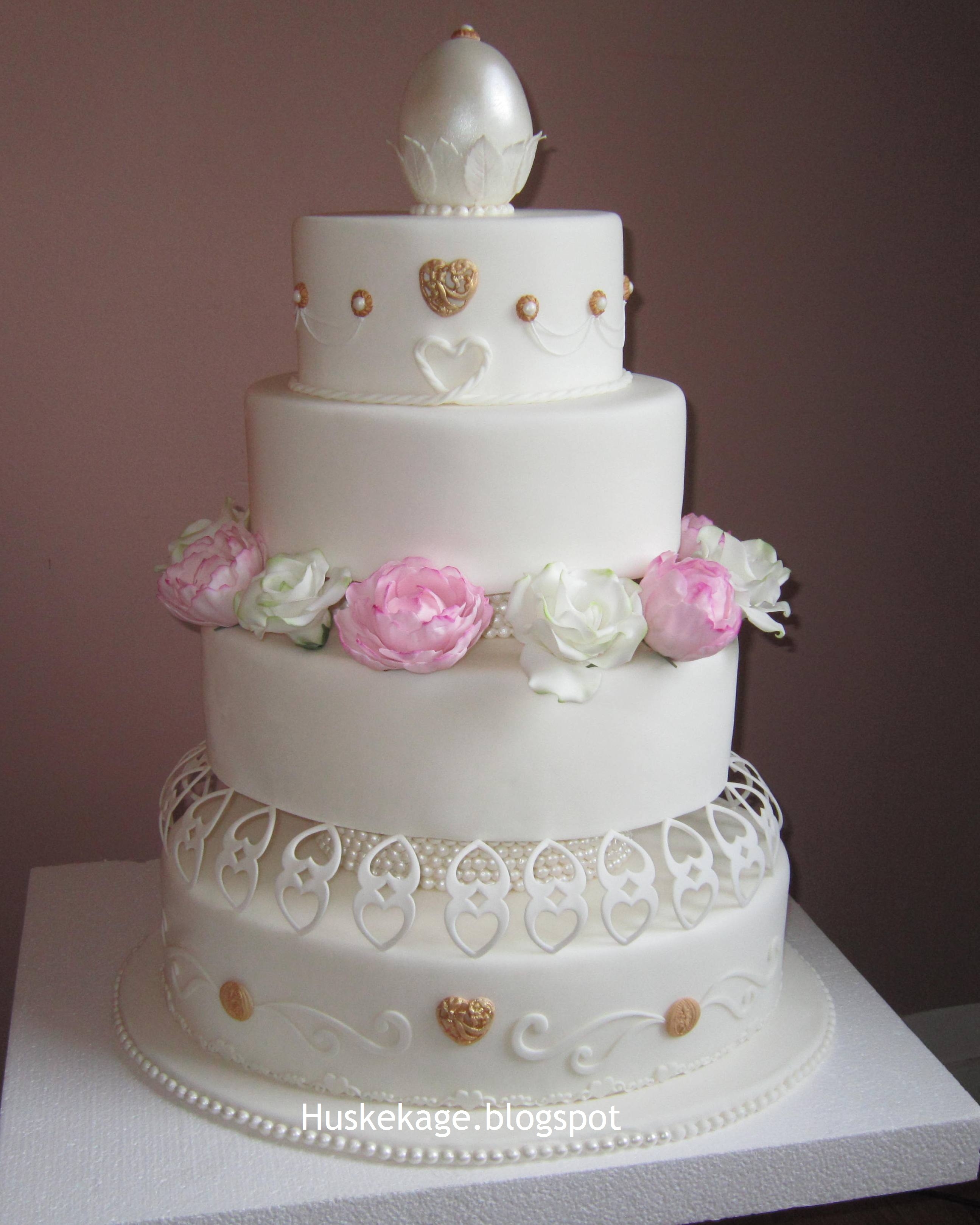 Oval Wedding Cake