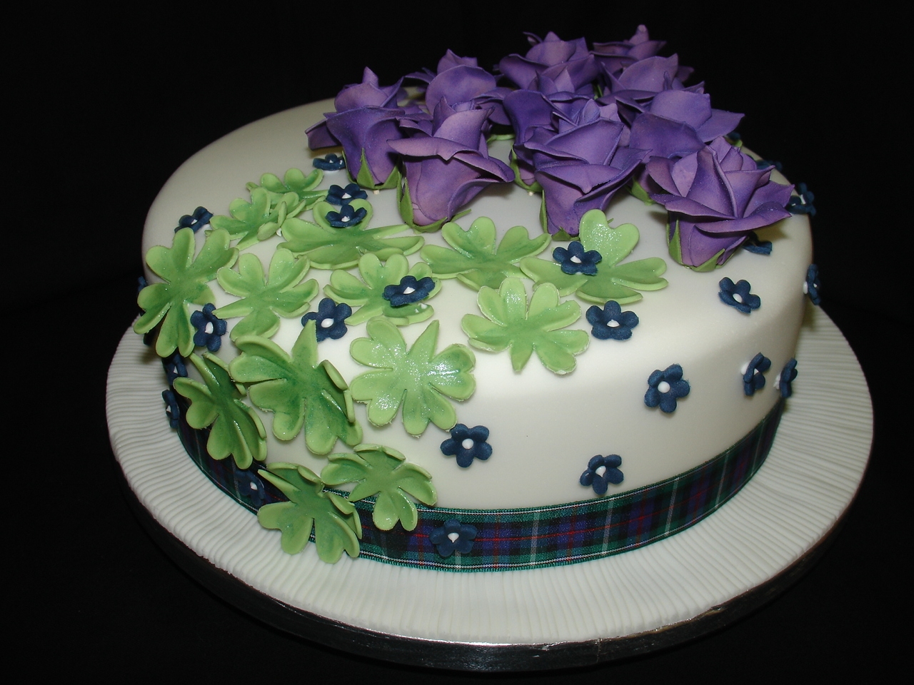70Th Purple Roses Fondant Cake