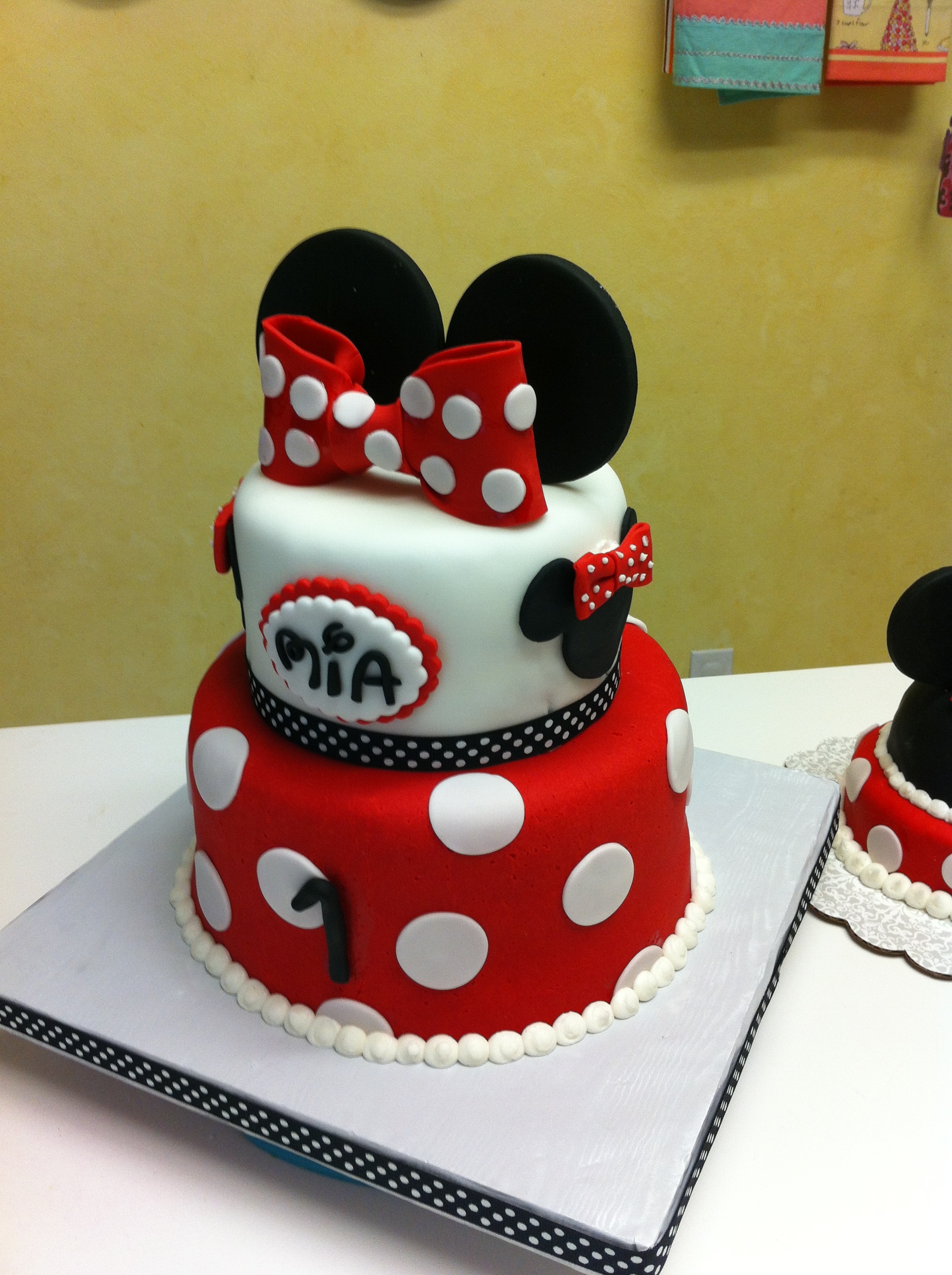 Minnie Mouse First Birthday Cake With Little Smash CakeCentral