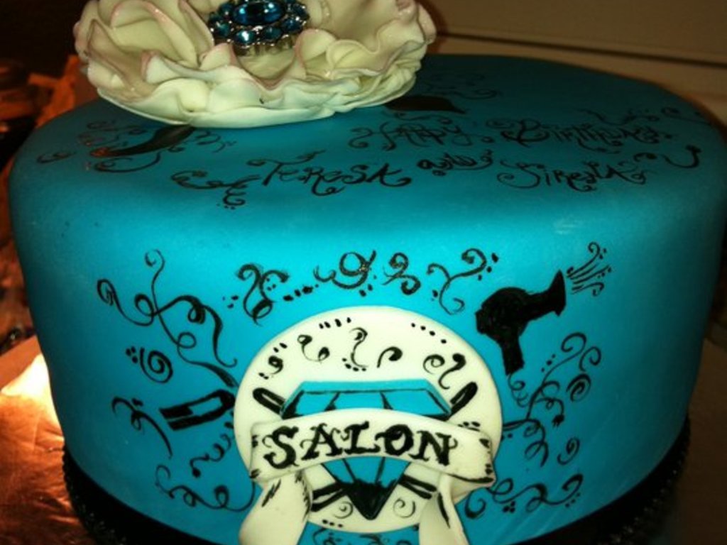 Hair Stylist Themed Birthday Cake Cakecentral Com