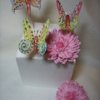 Gum Paste Butterflies And Flowers to be used for a up coming cake