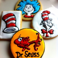 Dr. Seuss Cookies Inspired by Sweet Sugarbelle's fabulous Dr. Seuss cookies!