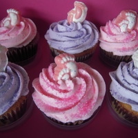 Baby Shower Feet I made these cupcakes for a very dear friend of mine. They are a marble cupcake with a stiff buttercream frosting. The feet are molded...