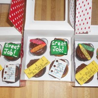 End Of Year Teacher Cupcakes i made these for my kids to give to their teachers. they each got 2 yellow & 2 chocolate cupcakes, iced in buttercream w/ fondant...