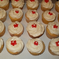 Red Flower Cupcakes 
