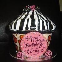 Corinne's Cupcake a wild cupcake for a wild friend!