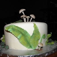 Woodland Cake 