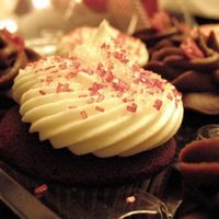 The Other Cupcakes For My Friend For Vday NON-Splenda cupcakes! Homemade red velvet (recipe in this month's Oprah...yummy:) ) with cream cheese frosting. My apologies to the...