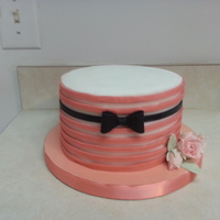 Jessica Makes This Technique Look So Simplei Still Need Some Practice Not Bad For First Attempt Carrot Cake With White Chocolate Gana jessica makes this technique look so simple..I still need some practice, not bad for first attempt. carrot cake with white chocolate...