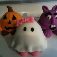 Mini Trick-Or-Treaters 