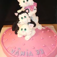 Three Little Cats This is a cake by Debbie Brown