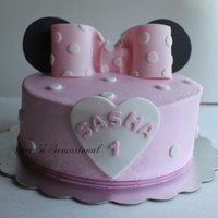 Minnie Mouse Birthday Cake 