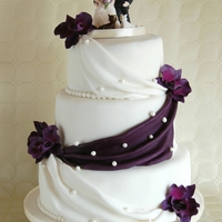 Simple Elegant Wedding Cake Lilac Orchids Classic Wedding Cake
