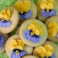 Vintage Cookies Pansy inspiration