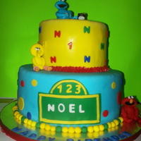 Sesame Street here is a sesame street cake, It was very last minute and unfortunately I was unable to take my time with the characters, but still loved...