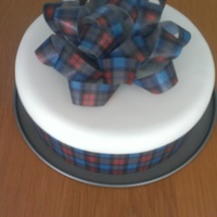 This Is My First Outing For My Edible Printer On A Fruit Cake Covered With Marzipan And Fondant I Printed A Tartan Pattern On A4 Rice Paper... This is my first outing for my edible printer on a fruit cake covered with marzipan and fondant.I printed a tartan pattern on a4 rice paper...