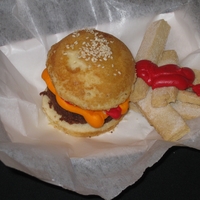 Burger Cupcakes 