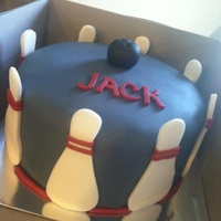 Bowling Cake 