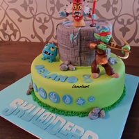 Skylanders Cake For A 8 Yr Old Boy All Figures Are Made Of Fondant Skylanders cake for a 8 yr old boy, all figures are made of fondant