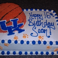Kentucky Wildcats Birthday Cake Sheet cake is the wildcats logo a fbct
