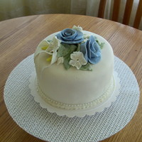 Cake Made For Cake Class Flowers Are All Fondant Cake made for cake class. Flowers are all fondant.