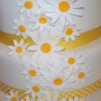 40Th Anniversary Daisy Cake