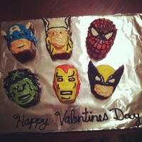 Mini Superhero Cakes 