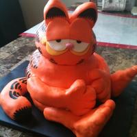 Garfield Garfield cake with RKT arms, legs, tail and ears.