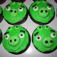 Angry Bird Pig Cupcakes To Go With Some Angry Bird Cakes All Buttercream Angry Bird pig cupcakes to go with some angry bird cakes. All buttercream.