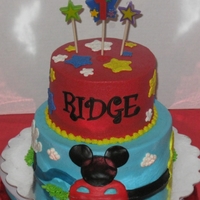 Mickey Mouse Clubhouse For Ridge Snickerdoodle cake with white chocolate buttercream.