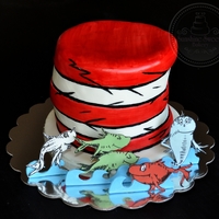Dr. Seuss "one Fish, Two Fish, Red Fish, Blue Fish" Cake All characters are hand cut and painted on gum paste. All edible!