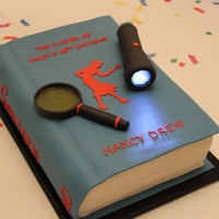 Nancy Drew Cake