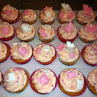 Baby Girl cupcakes with Italian buttercream