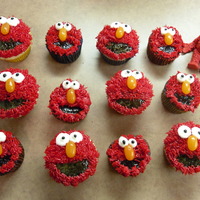 Elmo Cupcakes! 