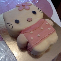 Hello Kitty Cake 