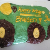 Tractor Cake 