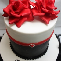 Engagement Roses Congratulations Matt & Cherise double barrel with everything edible abapr from little crystal heart