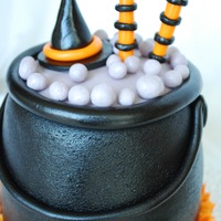 Ding Dong The Witch Is Dead Saw a fabulous cake on CC made by mari1995 and wanted to recreate. Her's is 1000xs better than mine but I liked the way it turned out...