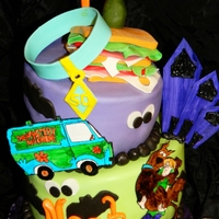 Scooby And Shaggy Topsy Turvy Birthday Cake 