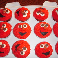 Elmo Elmo cakes :)