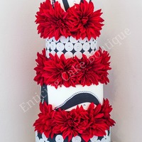 Enticing Cakes Designed By Elaine Duran white and black fondant round wedding cake with bling