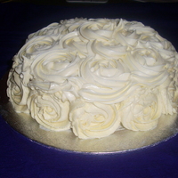 Ravishing Roses jumping on the bandwagon here! am new to piping so was nervous about this! 3rd time iv tried piping, so was fairly pleased how well it came...