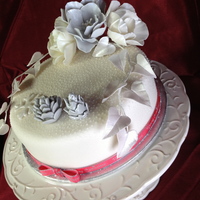 Our Family Christmas Cake This Year It Took Me About 15 Minutes To Decorate As I Used All The Left Over Decorations From My Other Christma... Our family christmas cake this year. It took me about 15 minutes to decorate as I used all the left over decorations from my other...