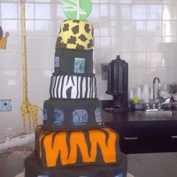 Zoo Cake I donated this cake along with 250 cupcakes, 300 cake balls & 300 tiger/zebra tails & giraffe necks the photos were all edible...